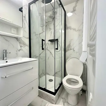 New 144 Falk - Cosy Center Apartament Paryż