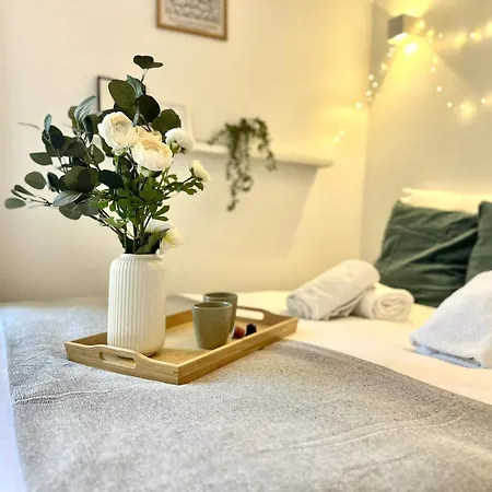 New 144 Falk - Cosy Center Apartament Paryż